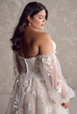 High-Rebecca-Ingram-Ruby-A-Line-Wedding-Dress-24RS186B01-Alt56-BLS-Curve