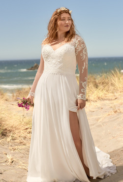 CurveStyles-BlushBridal-March2326