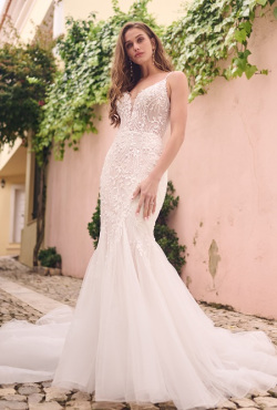 High-Maggie-Sottero-Ernestine-Fit-and-Flare-Wedding-Dress-23MS681A01-PROMO2-SBLS
