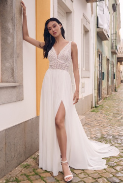 High-Maggie-Sottero-Maurelle-A-Line-Wedding-Dress-23MS650A01-PROMO1-IV